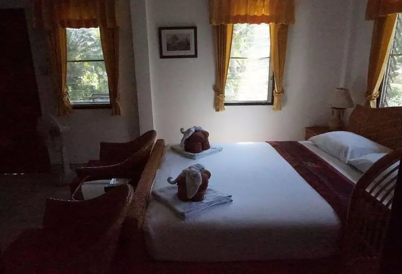 Fotos del hotel Jungle Village Bungalows:  20