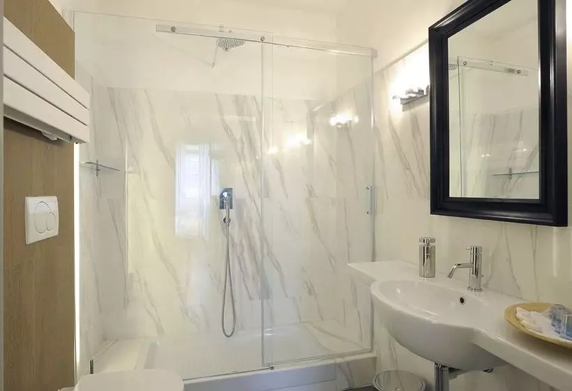 Fotos del hotel Raffaello Charmsuite:  5