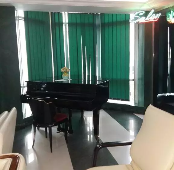 Fotos del hotel Alik:  20