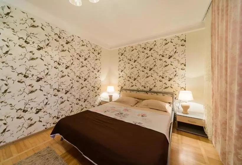 Fotos del hotel Lesi Ukrainky Boulevard:  3