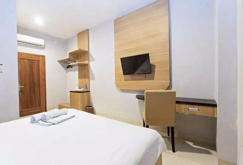 Fotos del hotel Reddoorz Plus Near Itc Fatmawati:  13