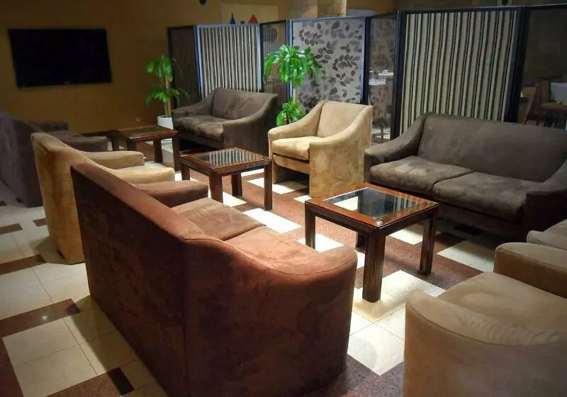 Fotos del hotel Jorge V:  3