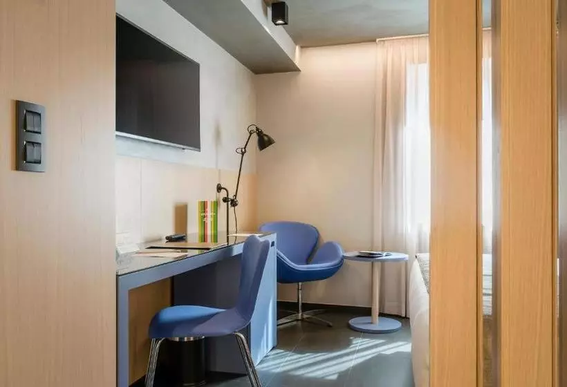 Fotos del hotel Metropolis:  15