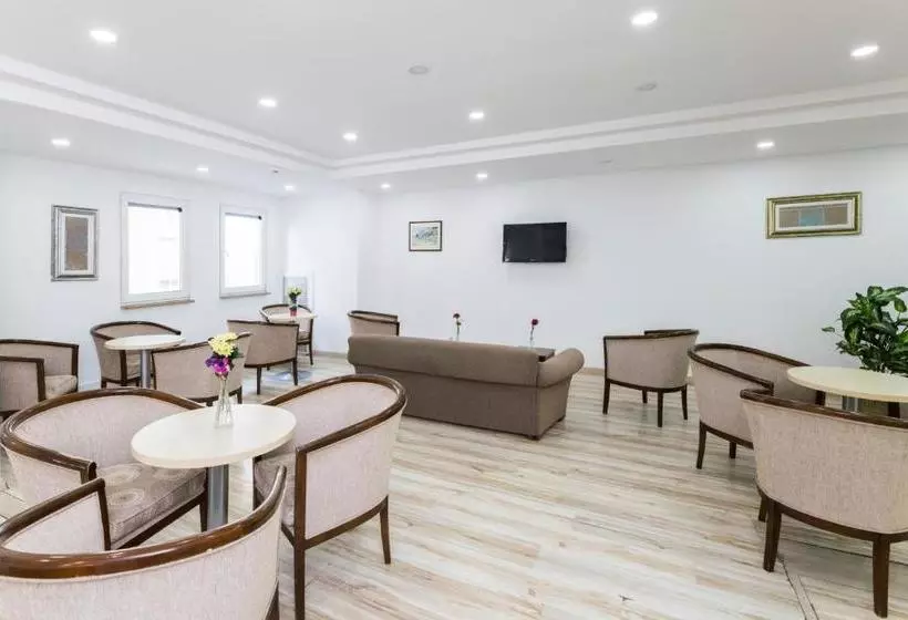 Fotos del hotel Adela:  15