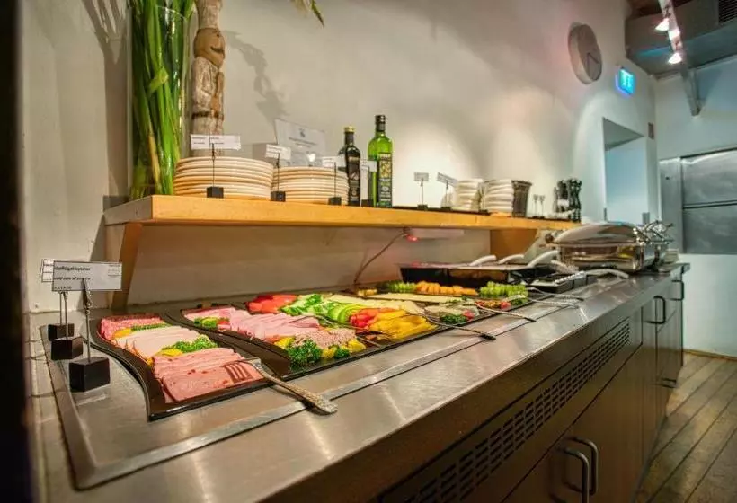 Fotos del hotel Boutique  026 Köln St. Michael:  9