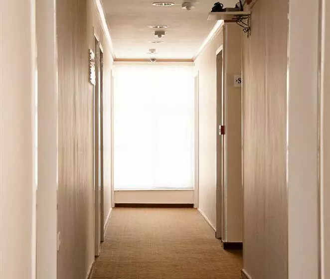 Fotos del hotel 2000 Anittepe:  4