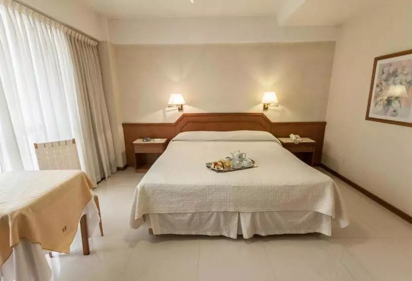 Fotos del hotel Cuatro Reyes:  13