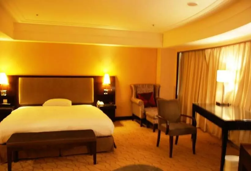 Fotos del hotel Nisus:  6