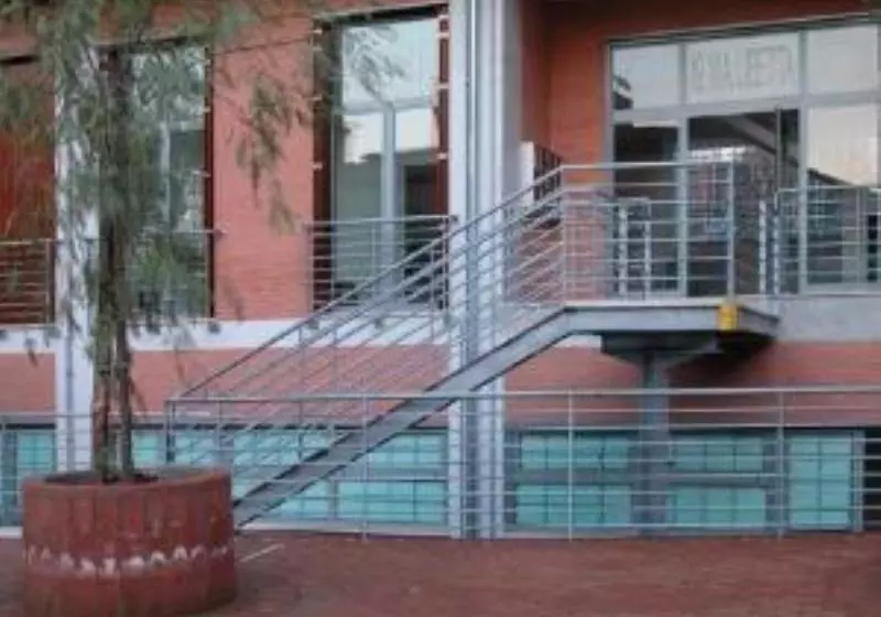 Fotos del hotel Rentroof Apartments:  2