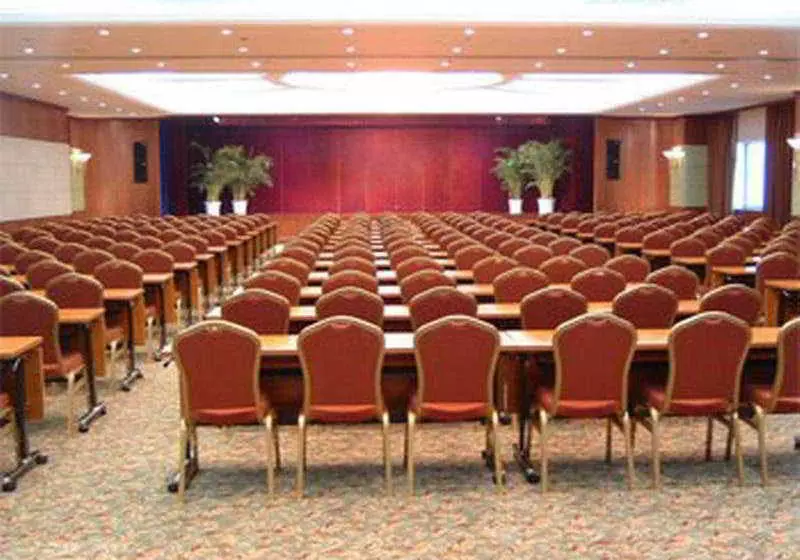 Fotos del hotel Best Western C-Bank Hotel Wuhan:  2