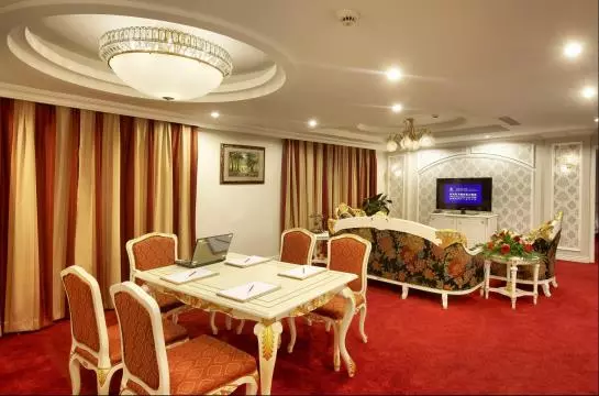 Fotos del hotel Tianjin Golden Crown:  4