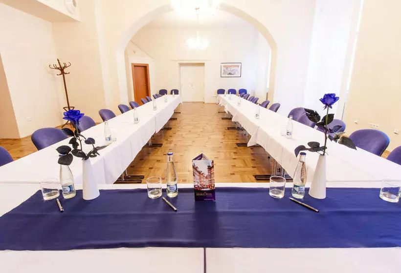 Fotos del hotel Hotel Modra Ruze:  9