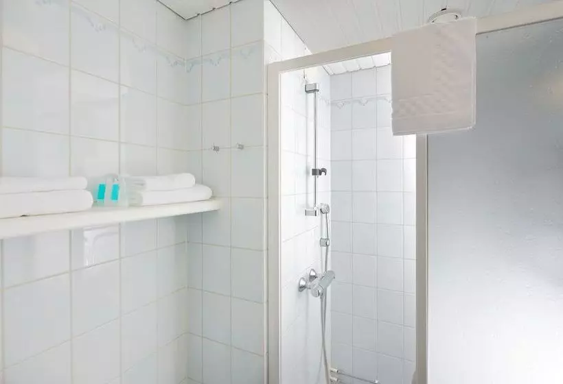 Fotos del hotel Forenom Apart Espoo Kehä I:  3