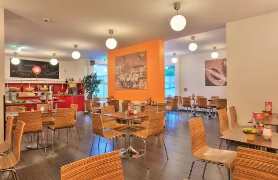 Fotos del hotel Meininger Hotel Vienna Central Station:  3