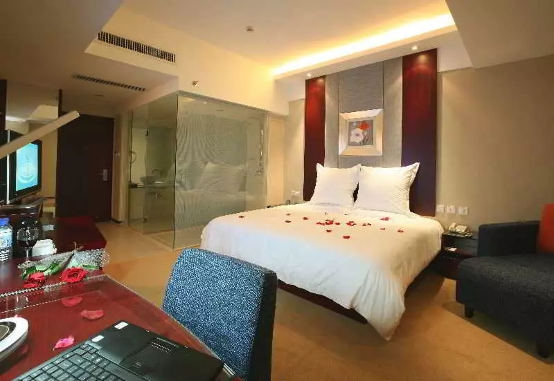 Fotos del hotel St. Rich:  9