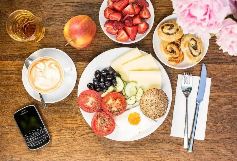 Fotos del hotel Atelier Aparthotel By Artery Hotels:  2