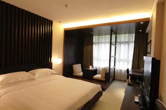 Fotos del hotel Le View Seasons Suites:  8