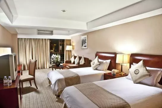 Fotos del hotel Yalong International:  5