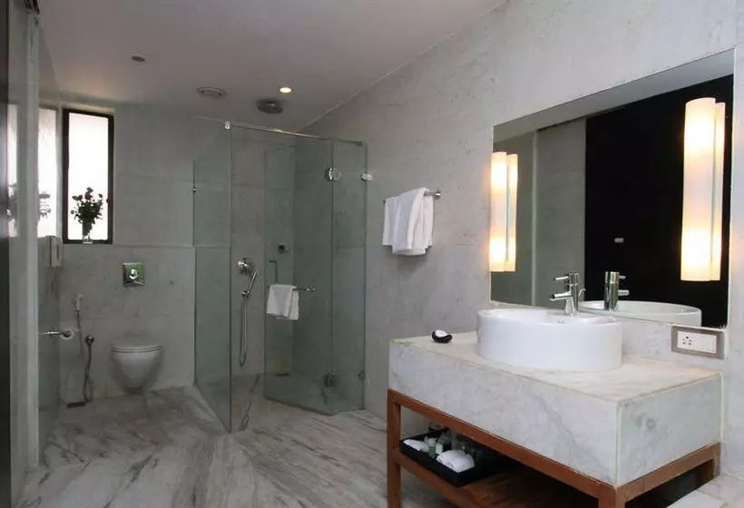 Fotos del hotel Seven Hotel:  11