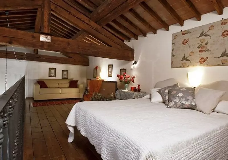 Fotos del hotel Msnsuites Palazzo Uguccioni:  7