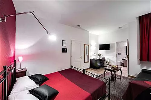 Domizia Sacti Angeli