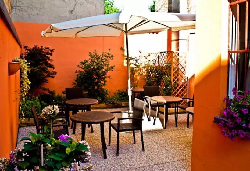 Fotos del hotel Al Santo:  12