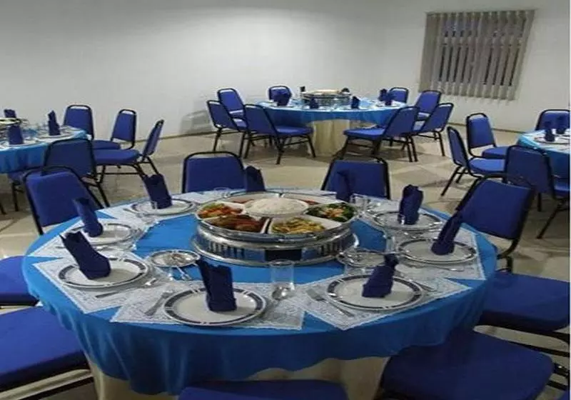 Fotos del hotel Alora Hotel:  4