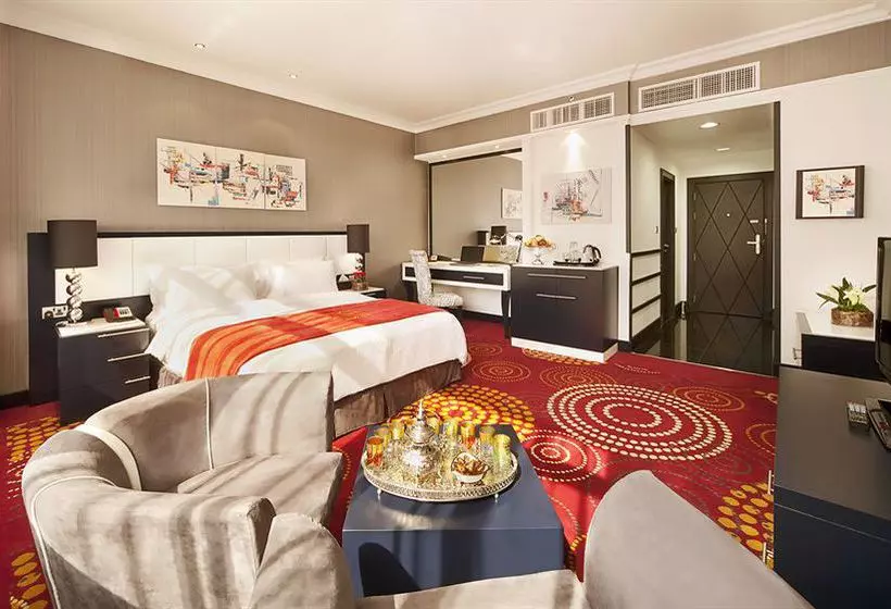 Fotos del hotel Swiss Belhotel Corniche :  18