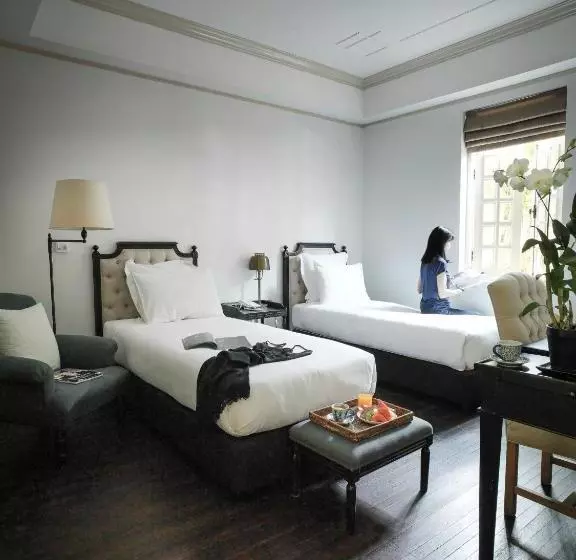 Cabochon Hotel & Residence