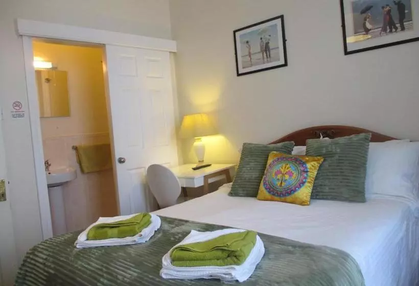 Fotos del hotel Caledonia Guest House:  24