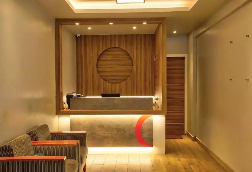 Fotos del hotel Collection O 39209 Cine City:  6