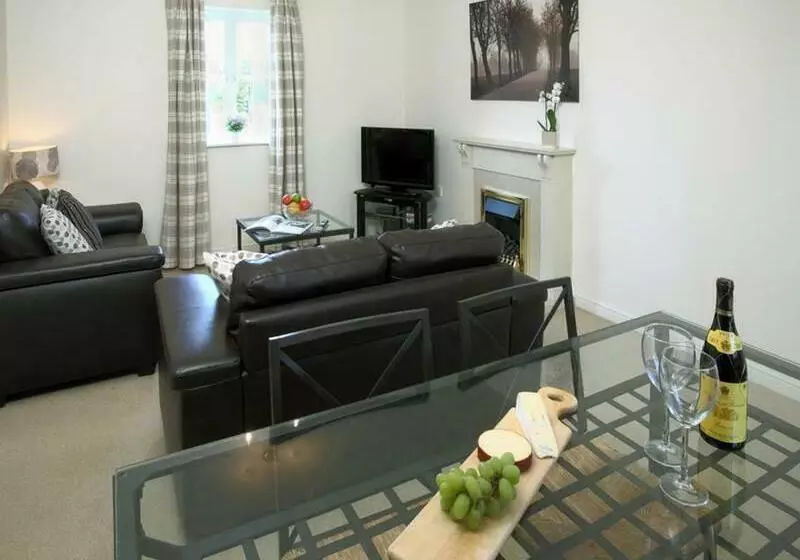 Fotos del hotel Your Stay Bristol Orchard Gate:  4