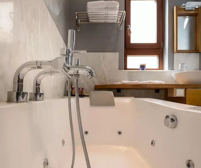 Fotos del hotel Monastery Boutique:  25