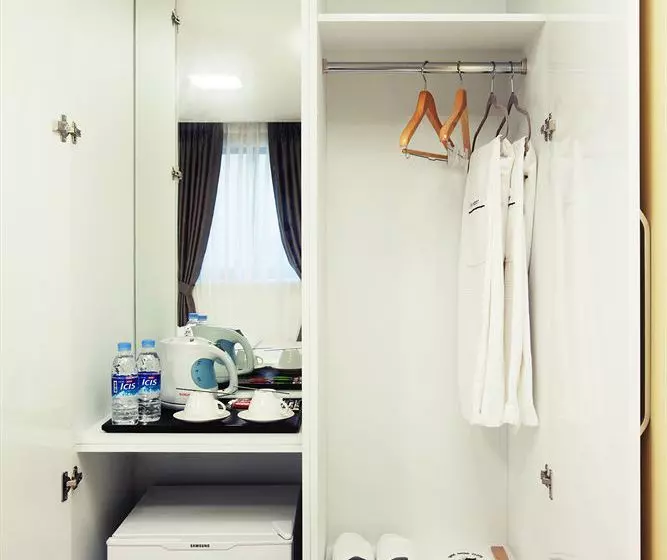 Fotos del hotel N. Fourseason:  18