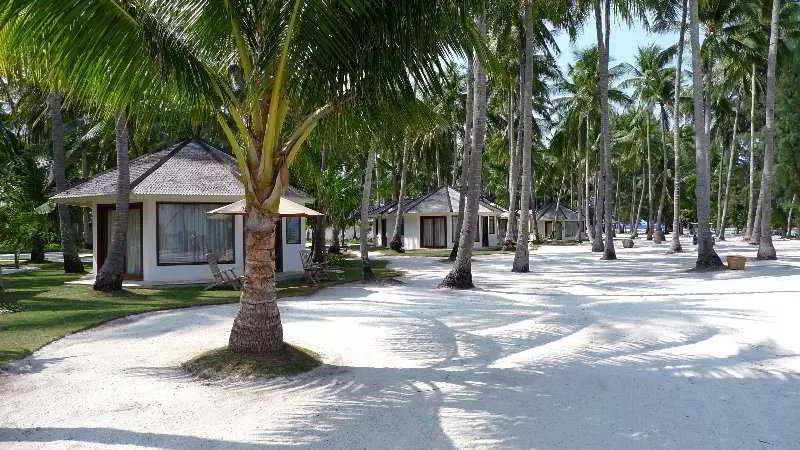 Fotos del hotel Kura Kura Resort:  5