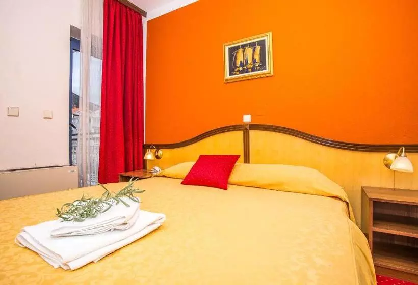 Fotos del hotel Bavaria - First Library:  12