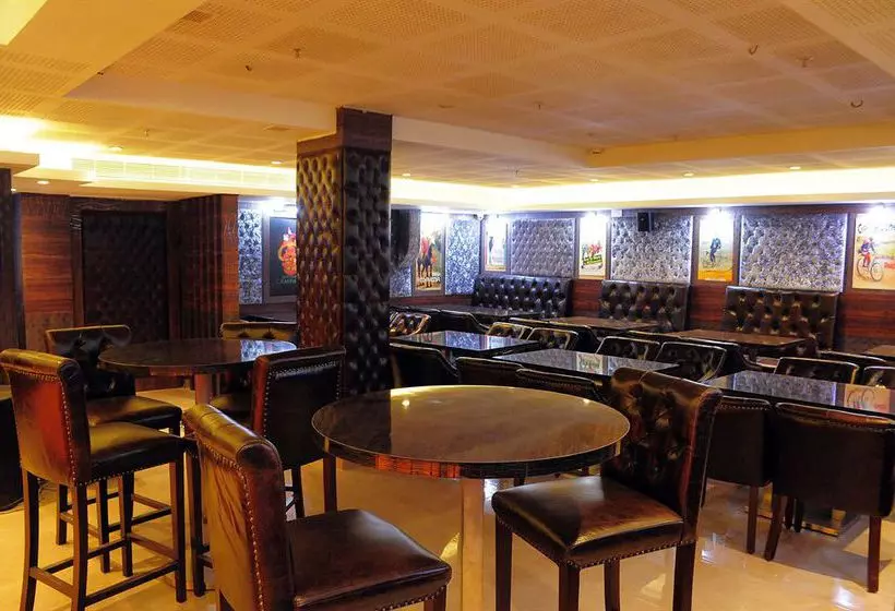 Fotos del hotel Treebo Trend J S Five Two Boutique:  8