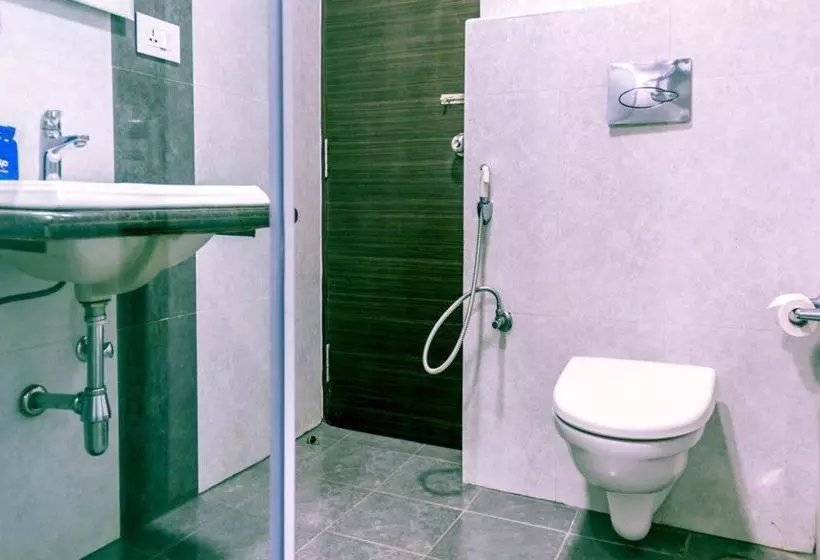 Fotos del hotel Oyo Premium Kurmannapalem:  4