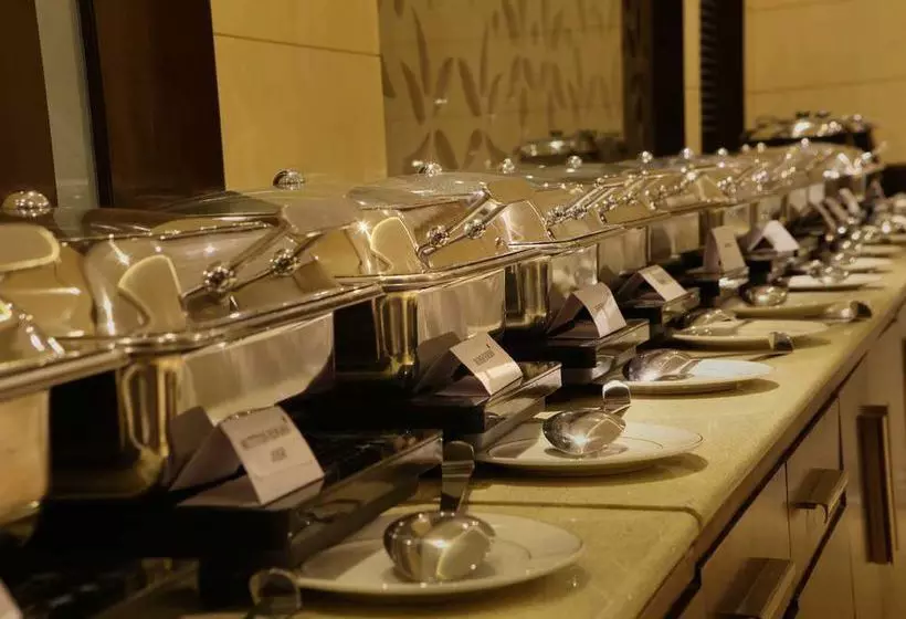 Fotos del hotel Collection O 40631 The Sahar Pavilion:  11