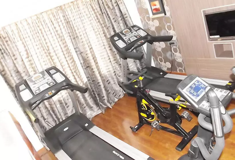 Fotos del hotel Collection O 40631 The Sahar Pavilion:  13