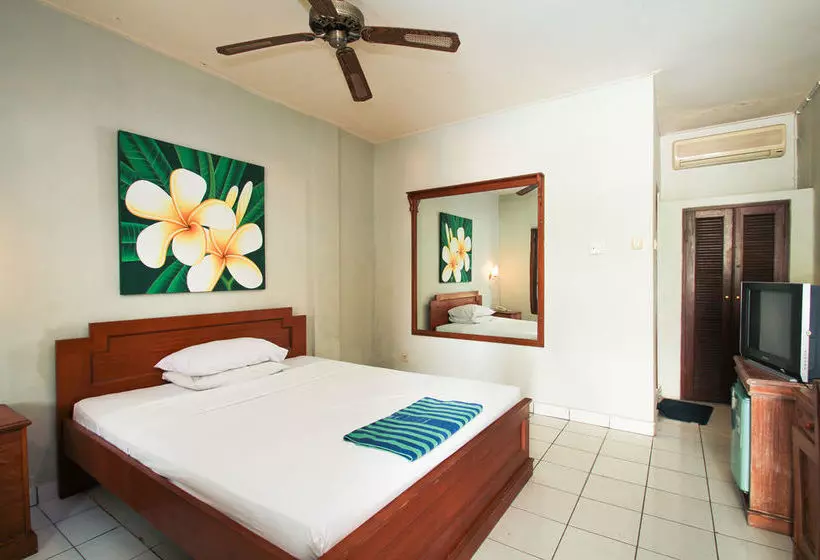 Fotos del hotel Sus Budget  Legian:  6