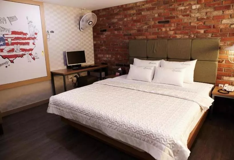 Fotos del hotel Q5:  12