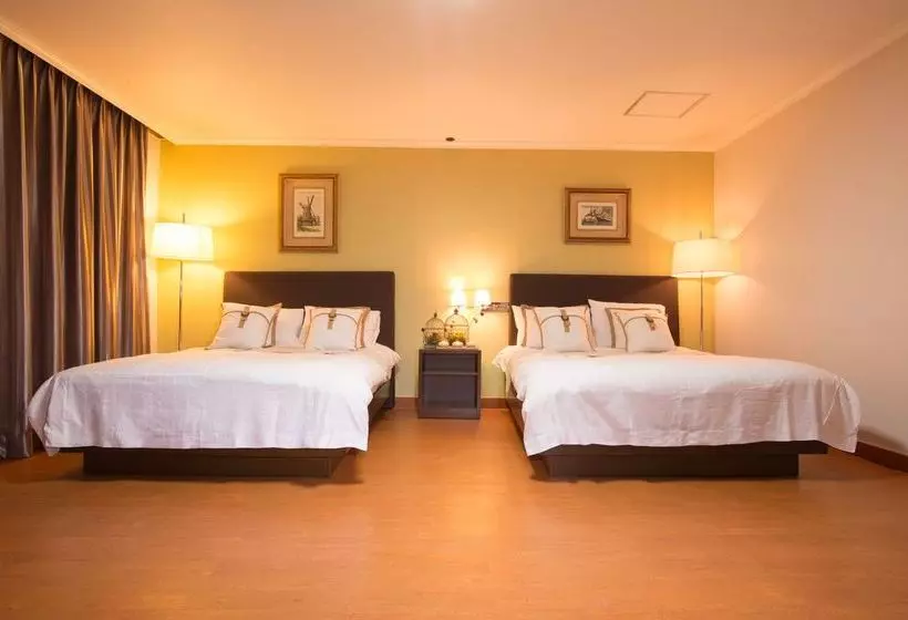 Fotos del hotel Laon Convention:  14