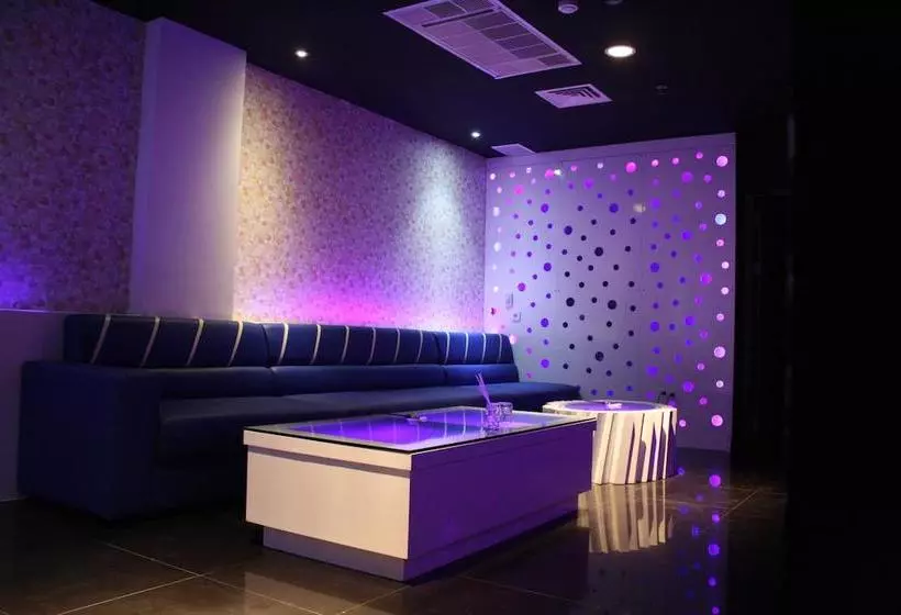 Fotos del hotel D'maleo Hotel Makassar:  12