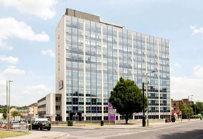 Premier Inn London Hendon The Hyde