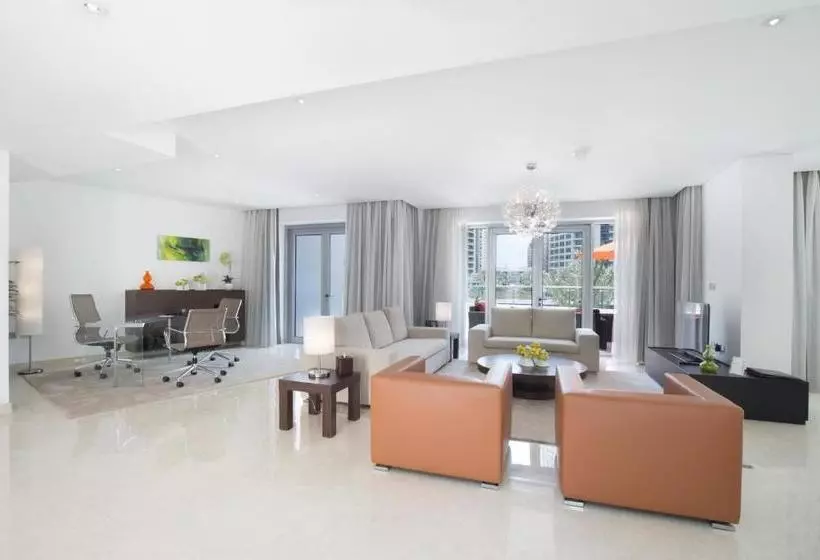 Fotos del hotel La Verda Suites And Villas Dubai Marina:  12