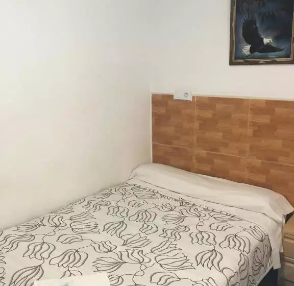 Fotos del hotel Pensión La Ferroviaria No Fumadores:  11
