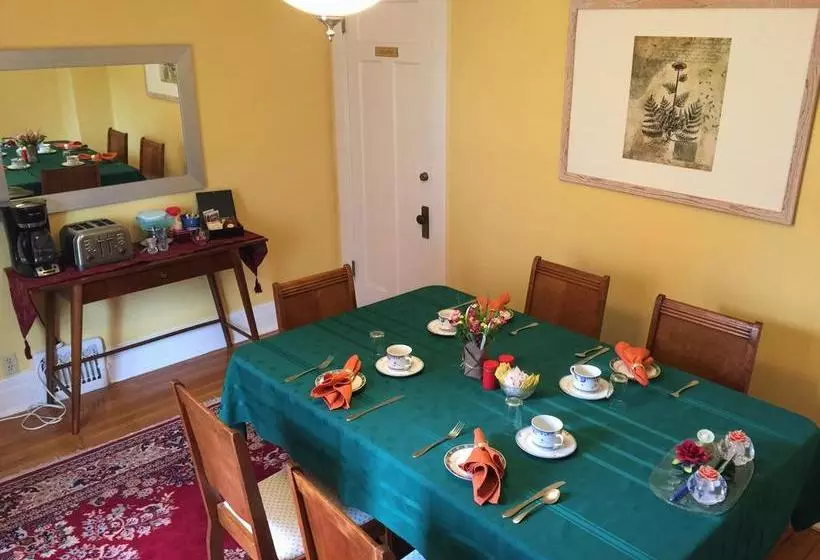 Fotos del hotel Acacia Bed And Breakfast:  6