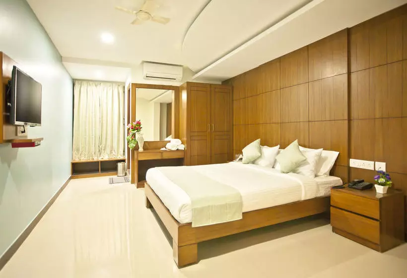 Fotos del hotel Shoba Residency:  20