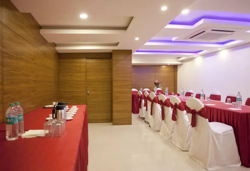 Fotos del hotel Shoba Residency:  5